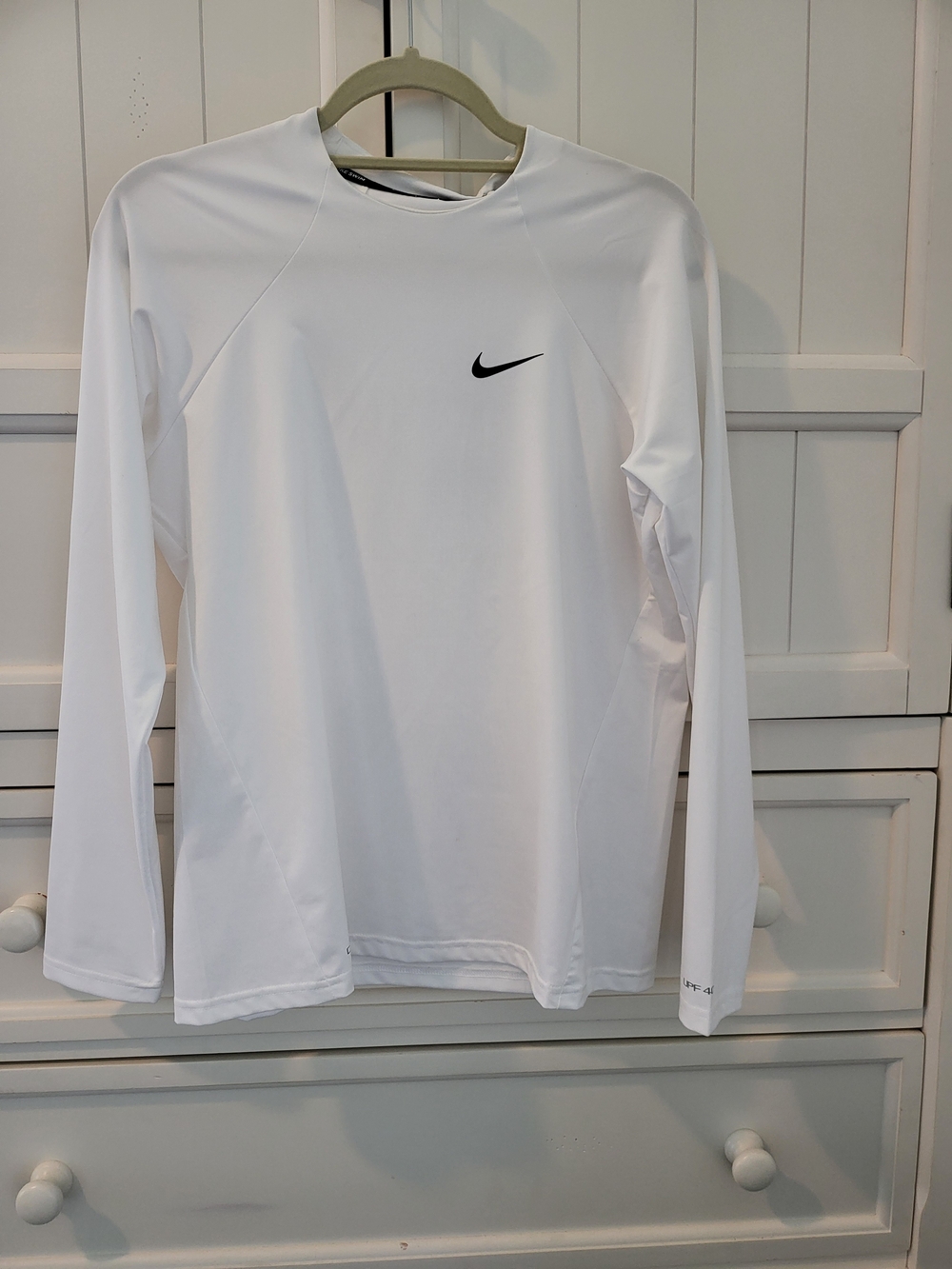 Women's L Nike White Long-Sleeve Dri-FIT Crew Shirt, NWT